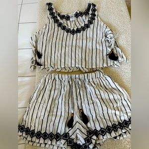 LSpace top and bottom short and tank set.